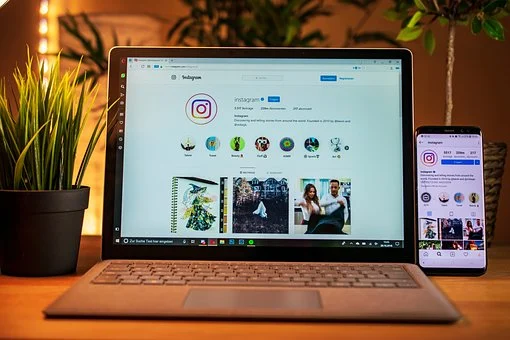 Si vas a subir una foto en Instagram desde el ordenador, solo debes arrastrar las fotos al área de carga